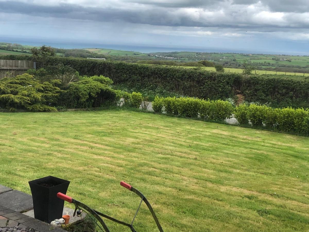 Y Villa Mor Llanarth  Eksteriør billede